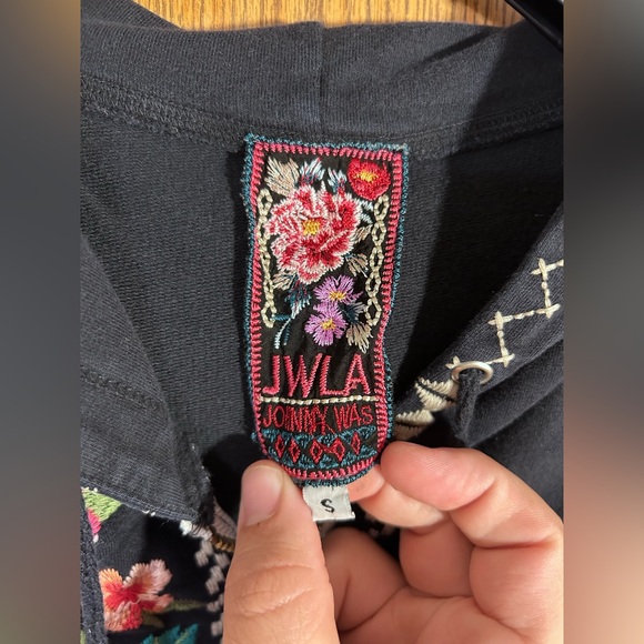Johnny Was Dorana Embroidered Full Zip Floral Hoodie - Picture 3 of 6